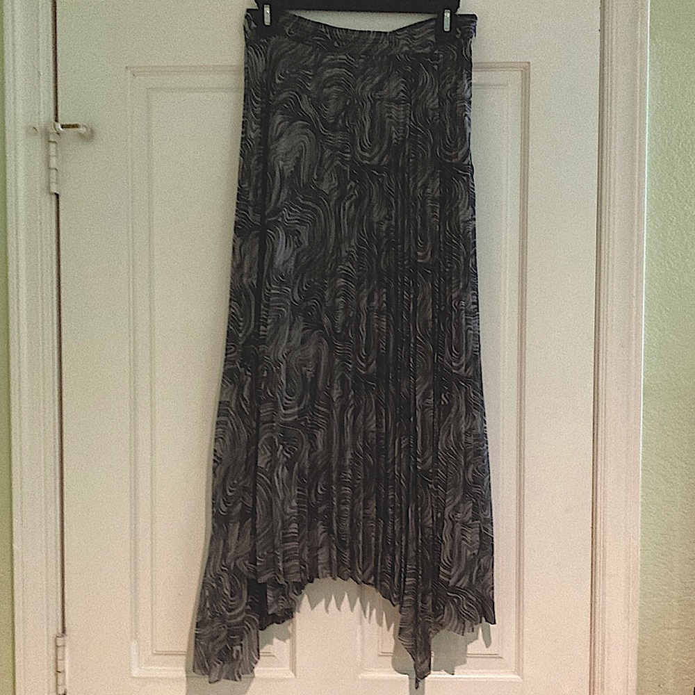 Stockholm Atelier&Other Stories Gray swirl print long asymmetrical skirt NEW sz6